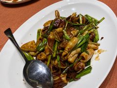 笔管鱼烧五花肉-船歌·鱼水饺青岛菜(闽江二路店)