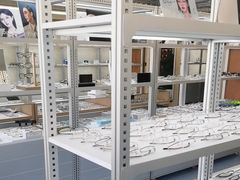 -无奔眼镜·蔡司·依视路授权店(朝阳大悦城店)