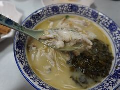 -明呈黄鱼面馆(斜土路店)
