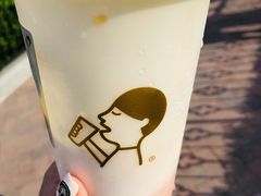 芝芝桃桃-喜茶(迪士尼小镇DP店)