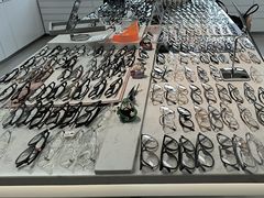 -潘多拉眼镜·蔡司依视路明月(潘家园店)