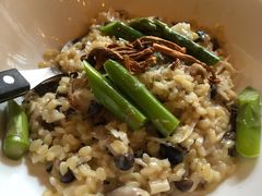 特色蘑菇烩饭-Common Table · Brunch & Coffee