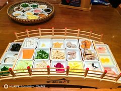 -香麒园·过桥米线·南湖雅宴