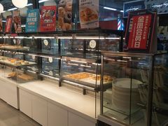 面包甜点陈列柜-金凤成祥(草桥店)
