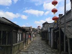 -清风小镇闯关东影视基地