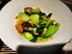 上海青炒油渣-俏九州·小炒黄牛肉(华润万象汇店)