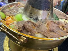 -撒拉人家.酸菜牦牛肉火锅