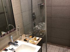 -如家精选酒店(青岛八大关太平角公园地铁站海水浴场店)
