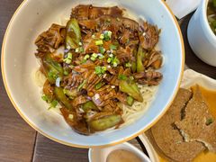 -玖鲜小笼(中山广场店)