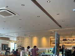 -星巴克臻选(金桥国际店)