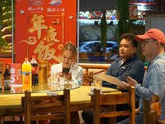 -三亚火车头万人海鲜广场