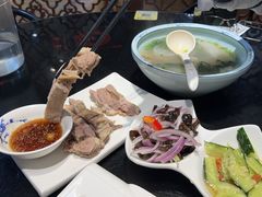 -尹兰楼西北风情餐厅(嘉定店)