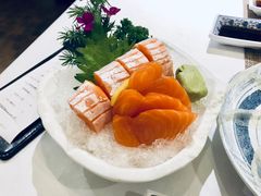 三文鱼刺身-肆月河豚·新淮扬(金融街店)