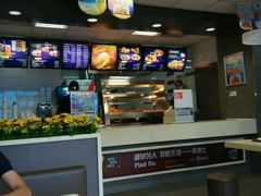 -华莱士·全鸡汉堡(沙井车站店)