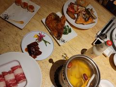 -雍和会海鲜姿造自助(湖东路店)