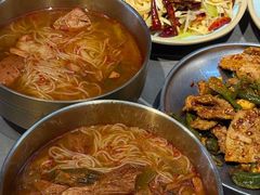 -金龙烧烤·牛肉面(西塔店)