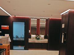 -爱康国宾体检中心(五角场万达广场分院)