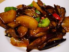 -关东小磨东北菜(上海长风大悦城店)