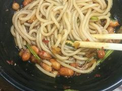招牌卤粉-茶语特色小吃店