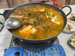 -24 新村雪浓汤(长白山烤肉店)