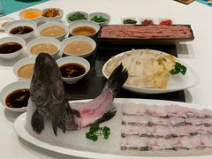 -皇城老妈·大连海鲜火锅(港湾店)