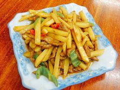 土豆牛肉-老杨饭店(万科里店)