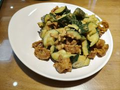 老油条拌黄瓜-春水锅贴·传统鲁菜(大明湖店)