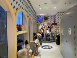-奈尔宝·儿童乐园·亲子餐厅(前滩店)