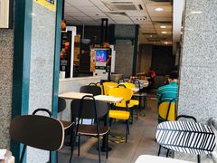 用餐区-麦当劳(东大桥店)