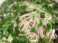 毛细-陇上全荟兰州传统牛肉面(延吉路店)
