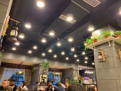 -愉肴麻辣香锅(中山路店)
