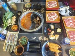 -牛武士寿喜烧·和牛火锅自助(全球首店)