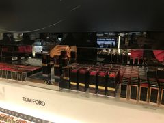 -日上免税店(三径路t3店)