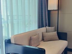 -三亚湾海居铂尔曼度假酒店