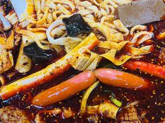 -不起眼麻辣烫凉皮店