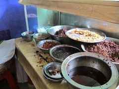 -灵山卢梅燕粉店