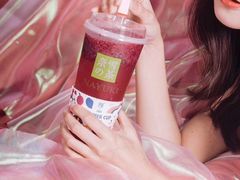 -奈雪的茶(湖滨银泰in77C区PRO店)