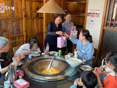 -挂旗柴锅鸡(蚌山区嘉年华店)