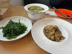 -渝信川菜 · 川味家常菜(财富购物中心店)