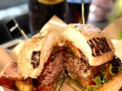 愤怒的公牛汉堡-shark burger·鲨鱼汉堡(交子大道店)