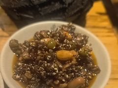-老牌坊云南鱼豆花火锅(爱建店)