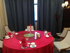 -青岛天瑞星空酒店