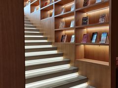 -朵云书院(滴水湖店)