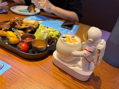 -SPACELAB失重餐厅(世纪汇店)