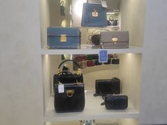 -六六奢品·vintage中古·回收二手奢侈品包包手表首饰(环球港店)