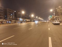 -Helens海伦司(武汉卓刀泉店)