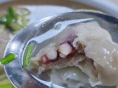 鸡汤猪肉八带馄饨-吉云馄饨(桑梓路店)