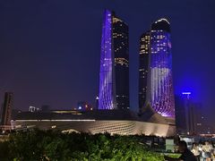 -南京眼步行桥