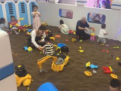 -孩子王童乐园(西安盛龙店)