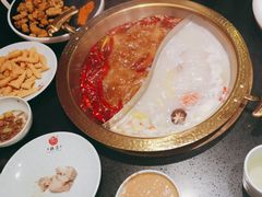 -重庆德庄火锅(体育中心店)